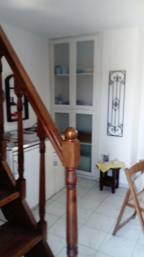 Charouda Stone Tower Apartment Pyrgos Dirou Ngoại thất bức ảnh