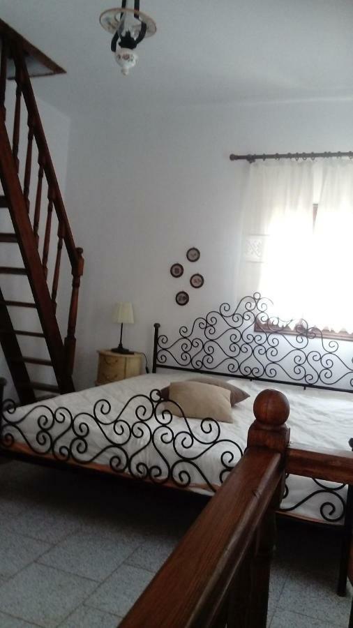 Charouda Stone Tower Apartment Pyrgos Dirou Ngoại thất bức ảnh